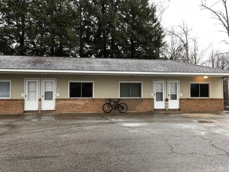 New Michigan Motel (Barnes Motel) - From Real Estate Listing 2022 (newer photo)